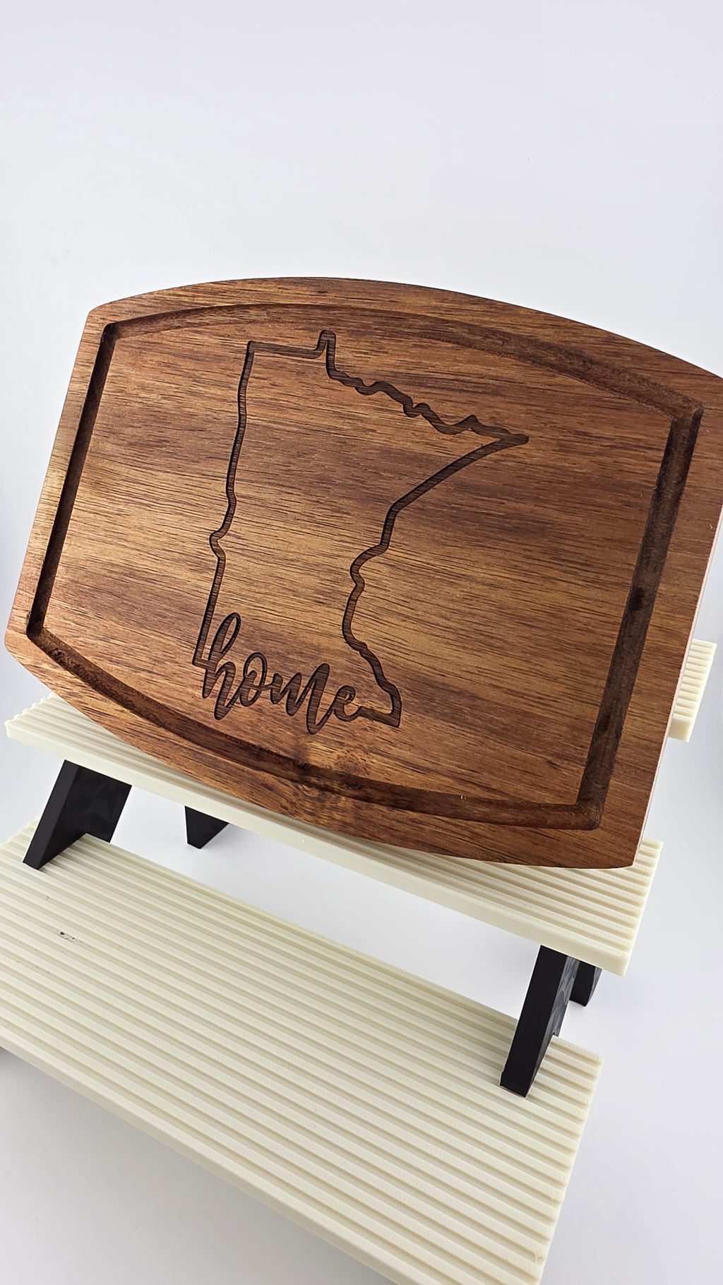 Cutting Board, Acacia Rounded